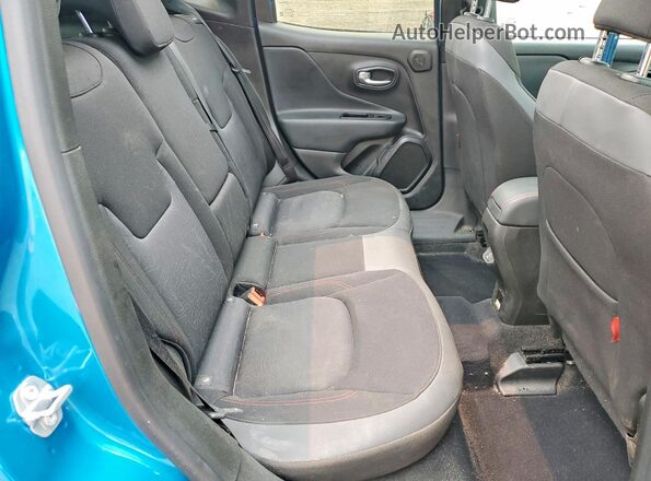 ZACNJDC18NPN56814 2022 JEEP RENEGADE Turquoise Вид задньої частини салону