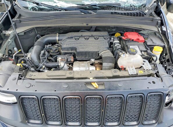 ZACNJDE15PPP33643 2023 JEEP RENEGADE Black Вид задньої частини салону