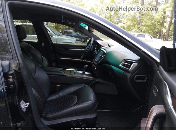 ZAM57RTA8G1188017 2016 MASERATI GHIBLI Black Front interior view