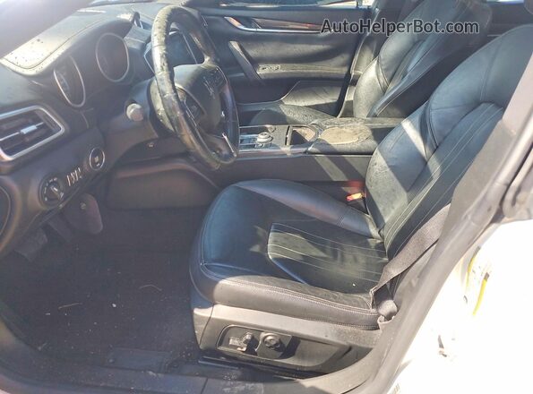 ZAM57XSA1J1281376 2018 MASERATI GHIBLI White Widok wnętrza z przodu