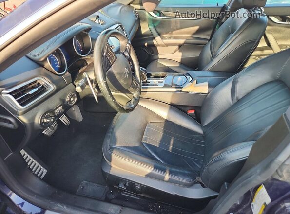 ZAM57XSA3G1173785 2016 MASERATI GHIBLI Синий Вид салона спереди