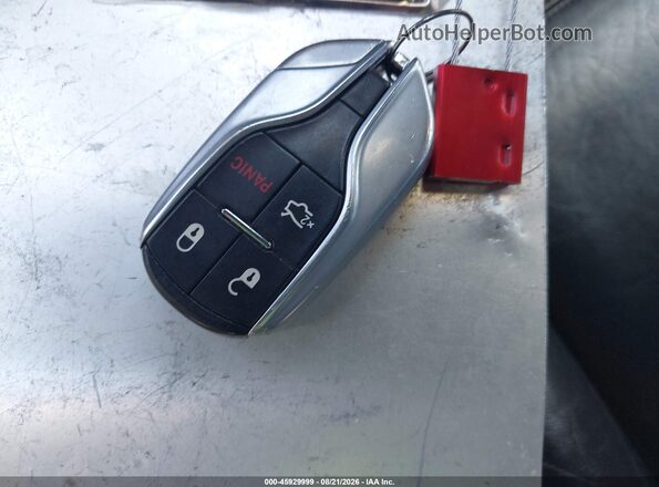 ZAM57XSA4H1206164 2017 MASERATI GHIBLI Black Vista del salpicadero