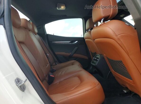 ZAM57XSA8K1328257 2019 MASERATI GHIBLI White უკანა სავარძლების ხედი