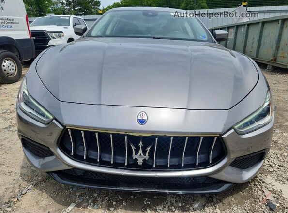ZAM57XSS4J1304934 2018 MASERATI GHIBLI Gray წინა ხედი