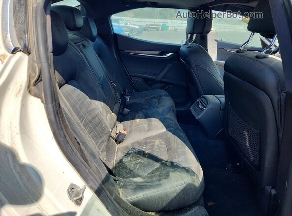 ZAM57YSA8J1300480 2018 MASERATI GHIBLI White Widok tylnych siedzeń