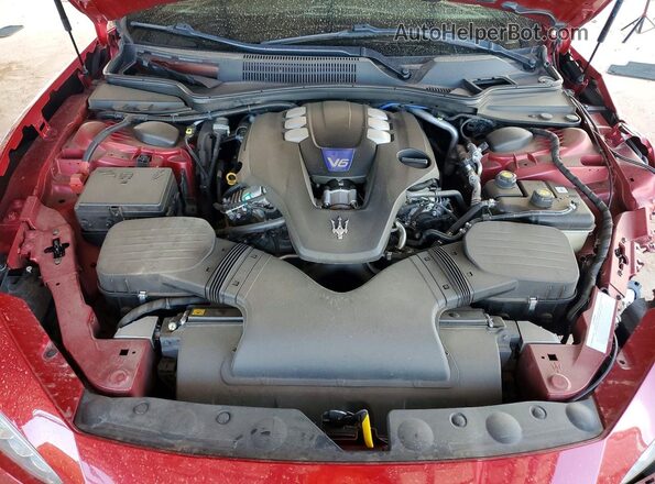ZAM57YTA6J1296685 2018 MASERATI GHIBLI Красный Вид задней части салона