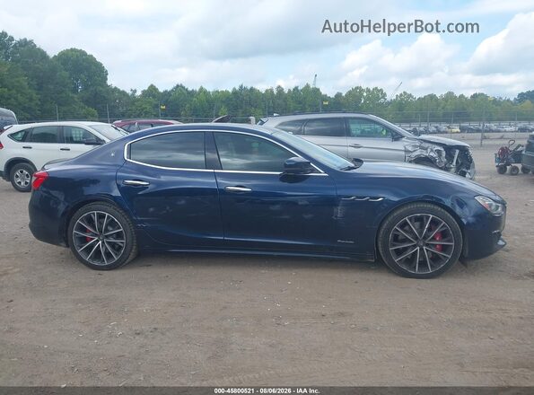 ZAM57YTL1K1322130 2019 MASERATI GHIBLI Blue Rear interior view