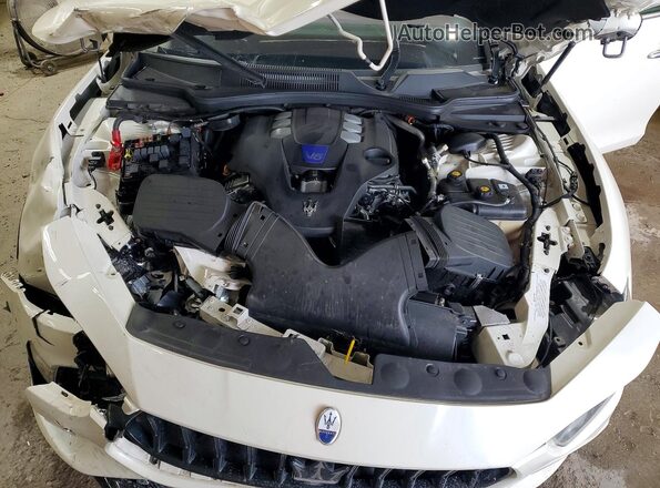 ZAM57YTM9NX399774 2022 MASERATI GHIBLI White Սալոնի հետևի տեսք