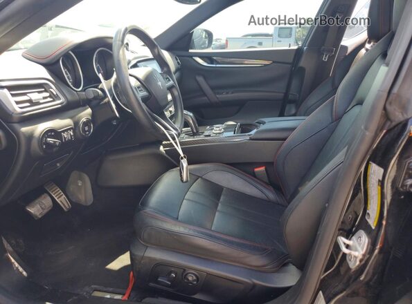 ZAM57YTS3K1315932 2019 MASERATI GHIBLI Black წინა სალონის ხედი