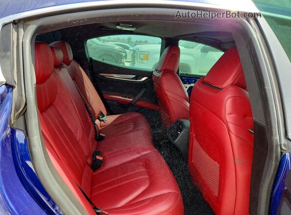 ZAM57YTS8J1290914 2018 MASERATI GHIBLI Blue Engine compartment view
