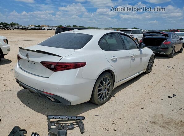 ZARFAECN0H7545054 2017 ALFA ROMEO GIULIA White უკანა მარჯვენა