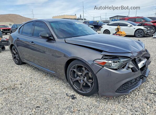 ZARFAECN2J7599493 2018 ALFA ROMEO GIULIA Gray Przód prawy
