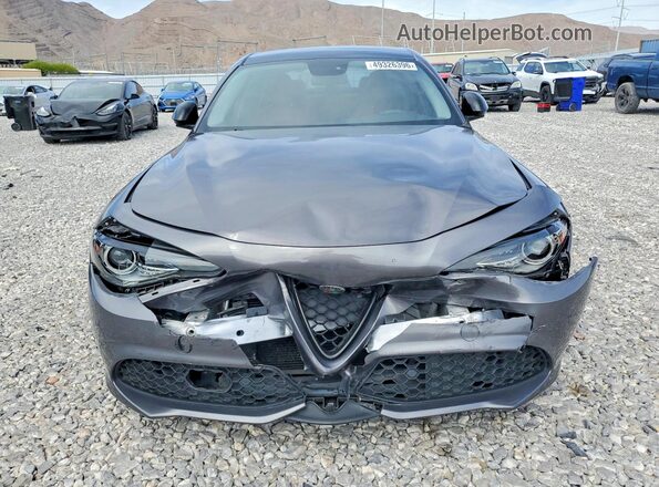 ZARFAECN2J7599493 2018 ALFA ROMEO GIULIA Gray Widok z przodu