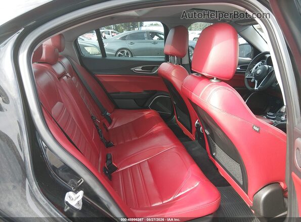 ZARFAECN3H7556839 2017 ALFA ROMEO GIULIA Black Вид наклейки з VIN-кодом