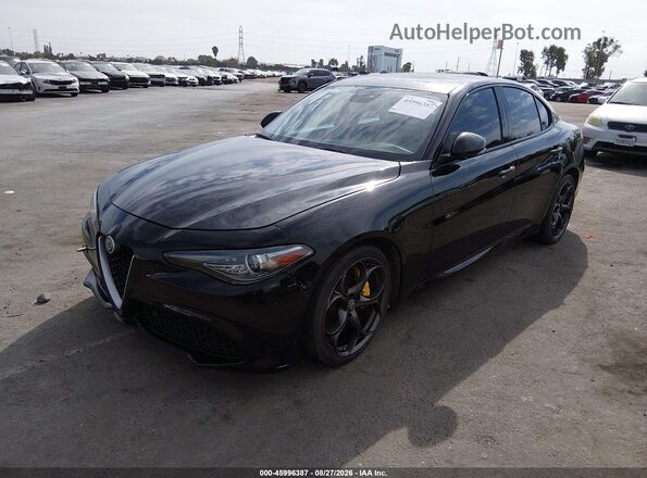 ZARFAECN3H7556839 2017 ALFA ROMEO GIULIA Black Передня ліва чверть