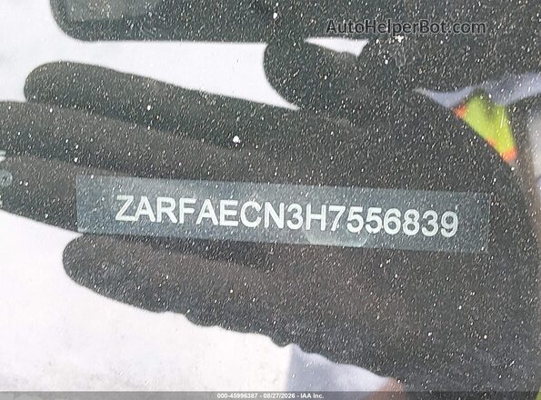 ZARFAECN3H7556839 2017 ALFA ROMEO GIULIA Black Вид підкапотного простору