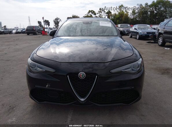 ZARFAECN3H7556839 2017 ALFA ROMEO GIULIA Black Вид спереду