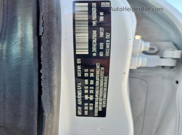 ZARFAECN6J7592448 2018 ALFA ROMEO GIULIA White Вид підкапотного простору