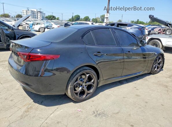 ZARFAECNXJ7596650 2018 ALFA ROMEO GIULIA Черный Задняя правая четверть