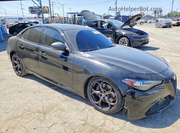 ZARFAECNXJ7596650 2018 ALFA ROMEO GIULIA Черный Передняя правая четверть