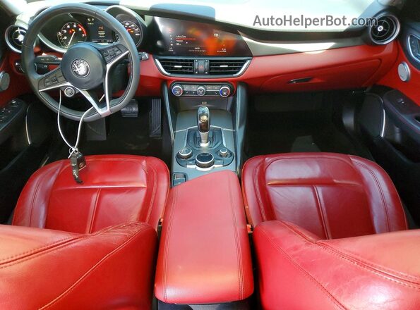 ZARFAECNXJ7596650 2018 ALFA ROMEO GIULIA Черный Вид панели приборов
