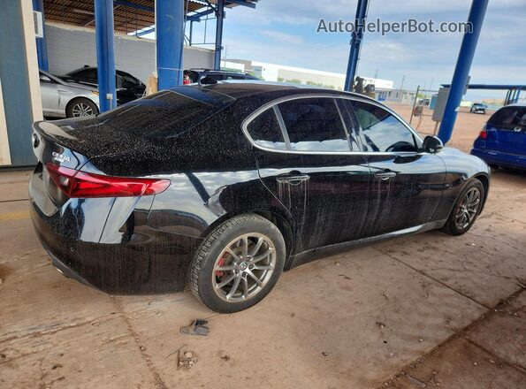 ZARFAEDN2J7570817 2018 ALFA ROMEO GIULIA Черный Задняя правая четверть