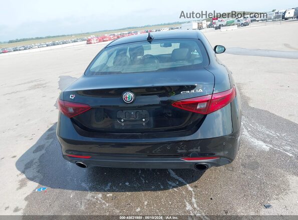 ZARFAEDN8H7541929 2017 ALFA ROMEO GIULIA Black 