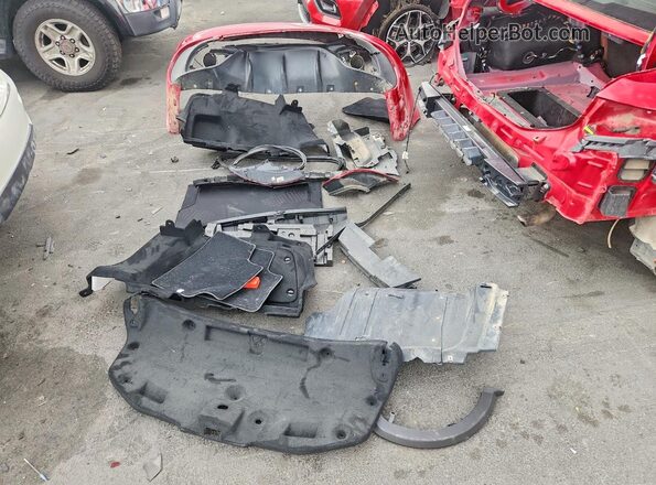 ZARFAEEN4J7580652 2018 ALFA ROMEO GIULIA Red Vista del compartimento del motor