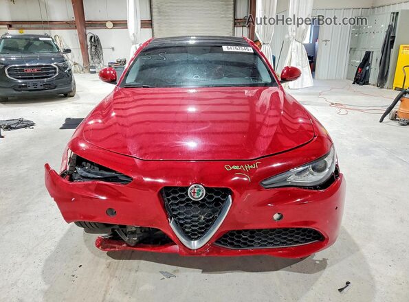 ZARFAEEN5H7550795 2017 ALFA ROMEO GIULIA Red Widok z przodu