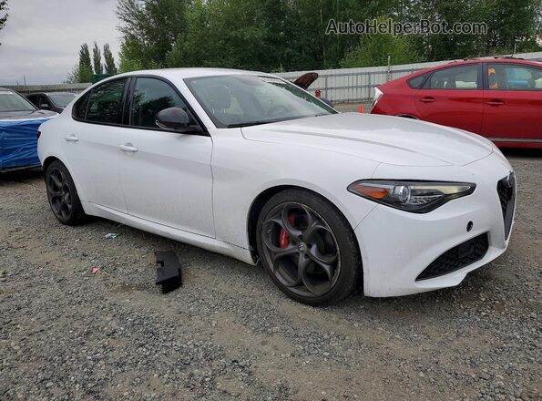 ZARFAMAN1K7609249 2019 ALFA ROMEO GIULIA White Przód prawy