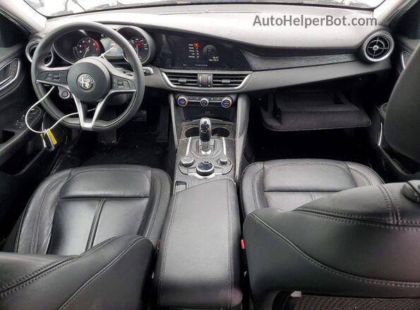 ZARFAMAN1K7609249 2019 ALFA ROMEO GIULIA White Widok deski rozdzielczej