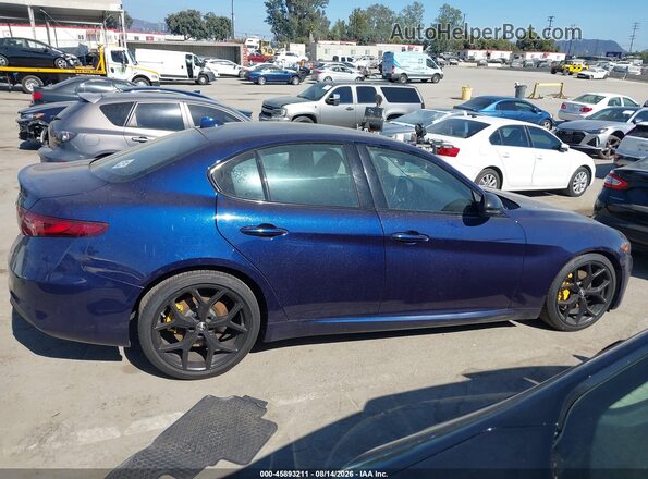 ZARFAMAN2L7637031 2020 ALFA ROMEO GIULIA Blue Вид задньої частини салону