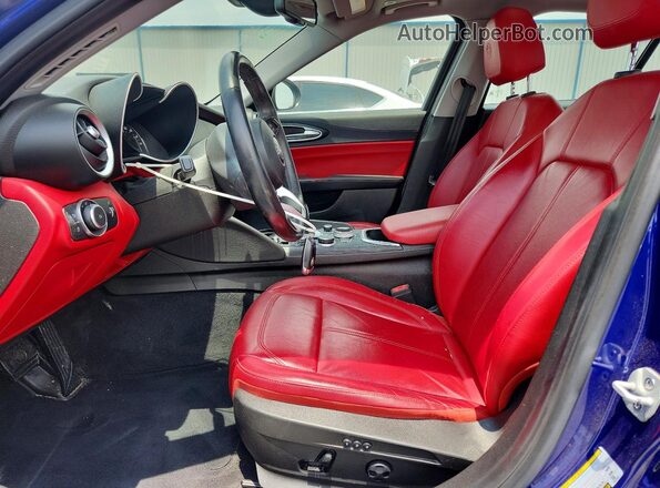 ZARFAMAN2M7647530 2021 ALFA ROMEO GIULIA Blue Вид салону спереду