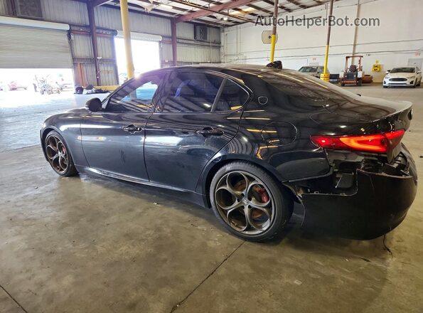 ZARFAMAN4K7622335 2019 ALFA ROMEO GIULIA Black Tył lewy