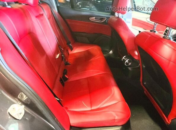 ZARFAMAN9K7620015 2019 ALFA ROMEO GIULIA Gray Widok tylnych siedzeń