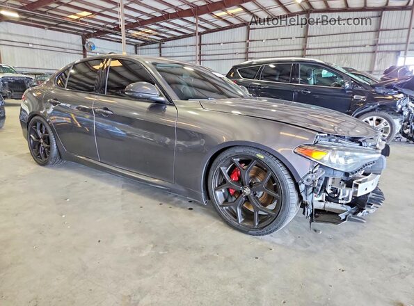 ZARFAMAN9K7620015 2019 ALFA ROMEO GIULIA Gray Przód prawy