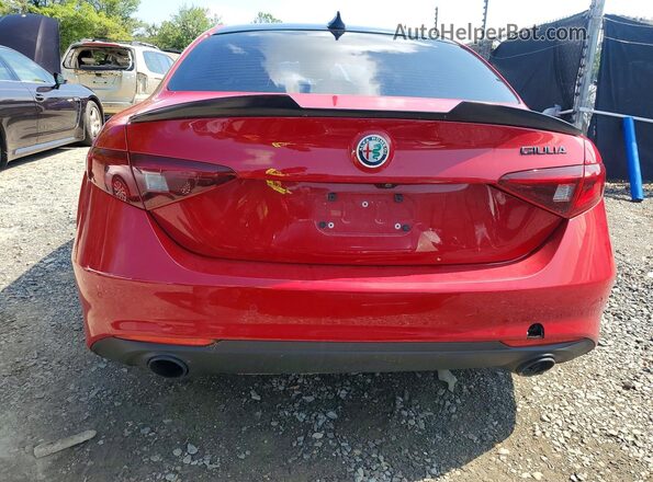ZARFAMBN1K7622839 2019 ALFA ROMEO GIULIA Red Widok wnętrza z przodu