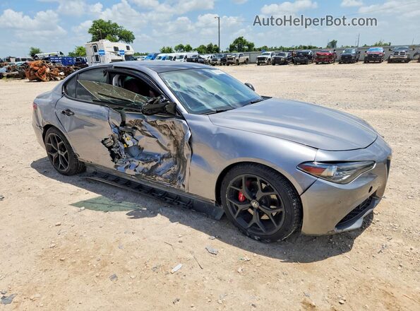 ZARFAMBN3L7626697 2020 ALFA ROMEO GIULIA Gray Front right
