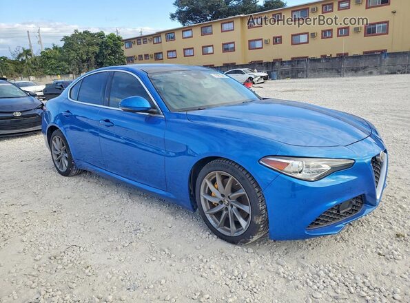 ZARFAMBN7M7649272 2021 ALFA ROMEO GIULIA Blue Front right