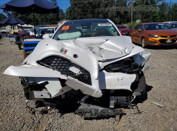 ZARFAMBN8M7648051 2021 ALFA ROMEO GIULIA White Вид спереду