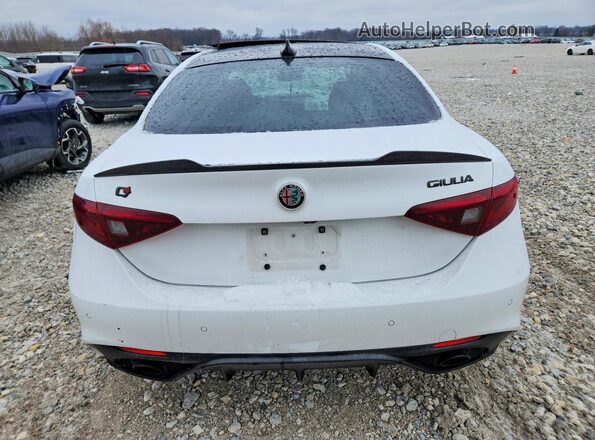 ZARFANBN4L7630005 2020 ALFA ROMEO GIULIA White უკანა ხედი