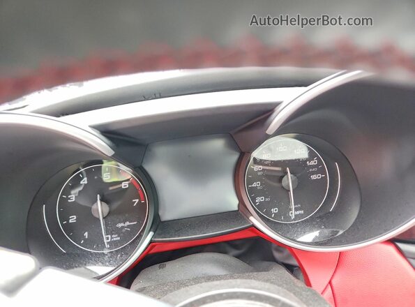 ZARFANBN4L7630005 2020 ALFA ROMEO GIULIA White ხელსაწყოთა პანელის ხედი