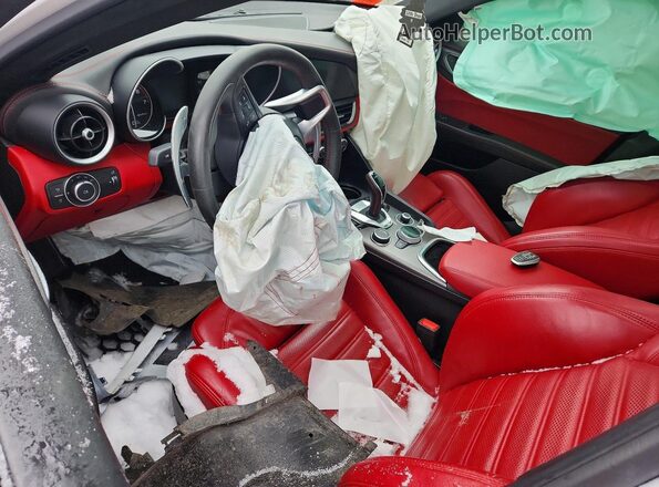 ZARFANBN4L7630005 2020 ALFA ROMEO GIULIA White წინა პანელის ხედი
