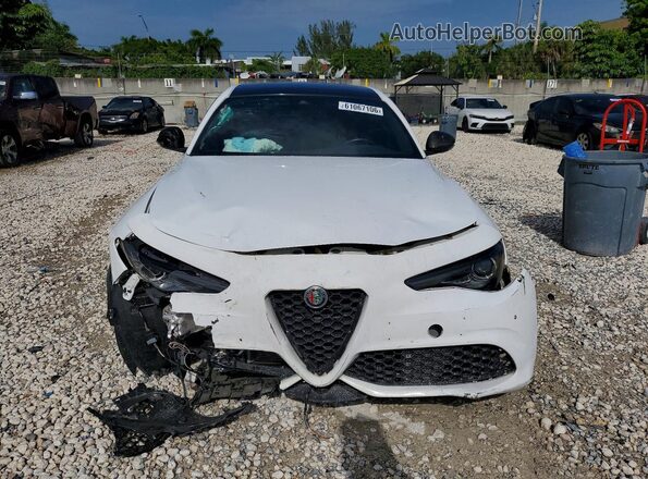 ZARFANBN9M7640918 2021 ALFA ROMEO GIULIA White Vista frontal