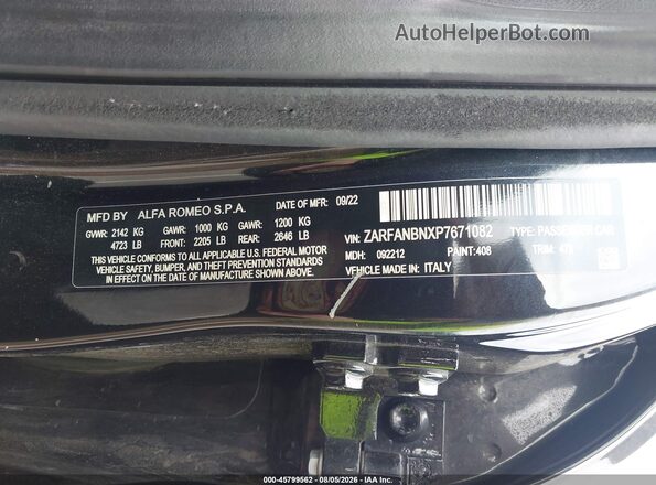 ZARFANBNXP7671082 2023 ALFA ROMEO GIULIA Black Engine compartment view