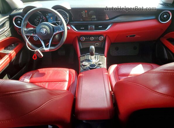 ZASFAKAN1J7B83521 2018 ALFA ROMEO STELVIO Серый Вид панели приборов
