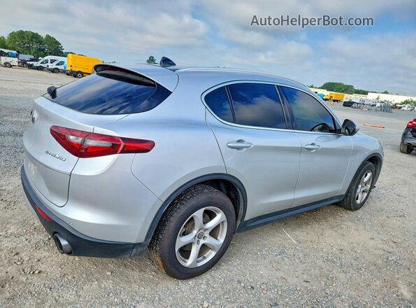 ZASFAKAN2J7B81387 2018 ALFA ROMEO STELVIO Silver უკანა მარჯვენა