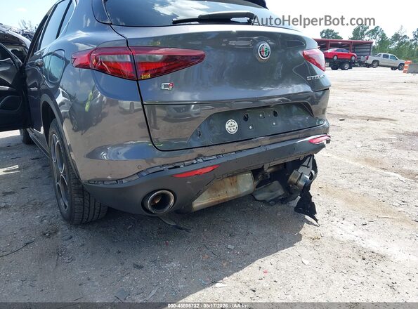 ZASFAKAN3J7B60256 2018 ALFA ROMEO STELVIO Gray Вид спереду