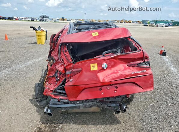 ZASFAKEV2J7C18478 2018 ALFA ROMEO STELVIO Красный Вид сзади