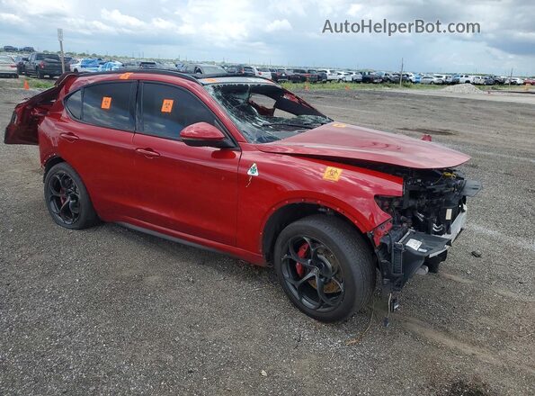 ZASFAKEV2J7C18478 2018 ALFA ROMEO STELVIO Красный Передняя правая четверть